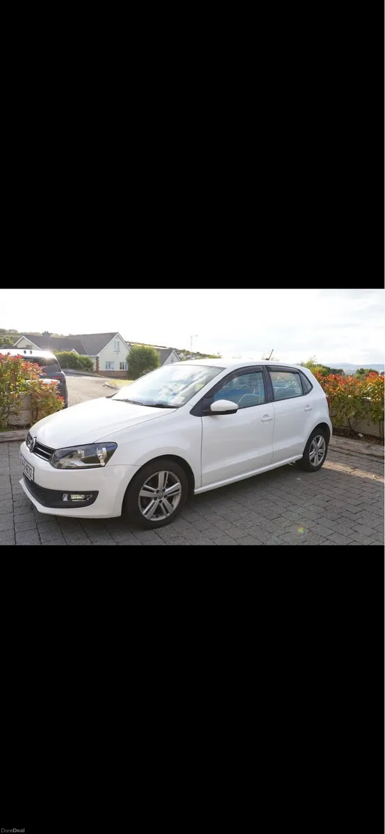 2014 Automatic Volkswagen Polo - Image 2