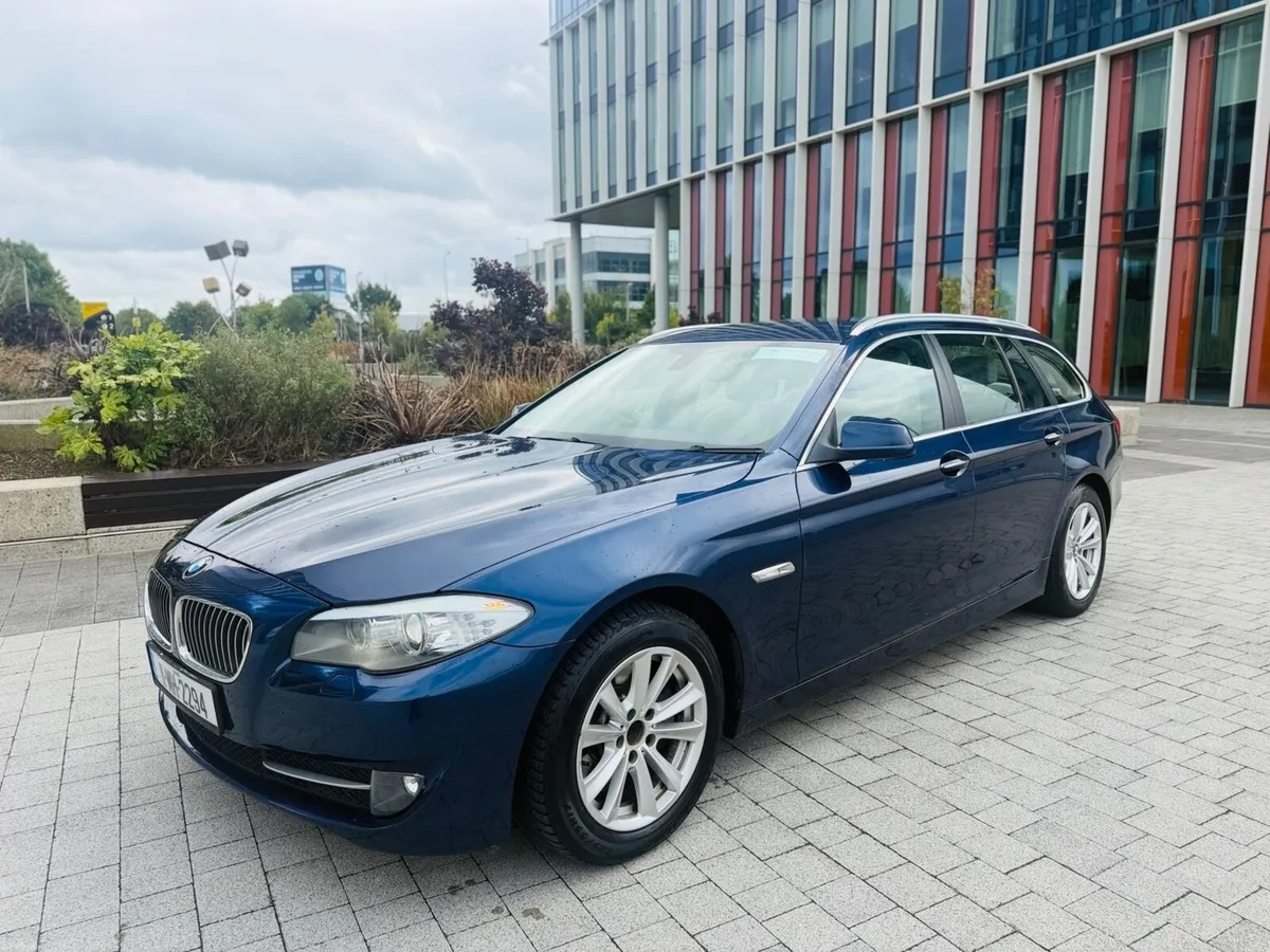 2011 BMW 520d Estate - Image 2