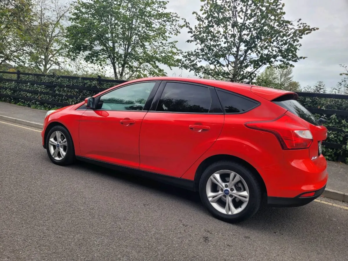 SPOTLESS 2012 FORD FOCUS NEW NCT TAXED - Image 4