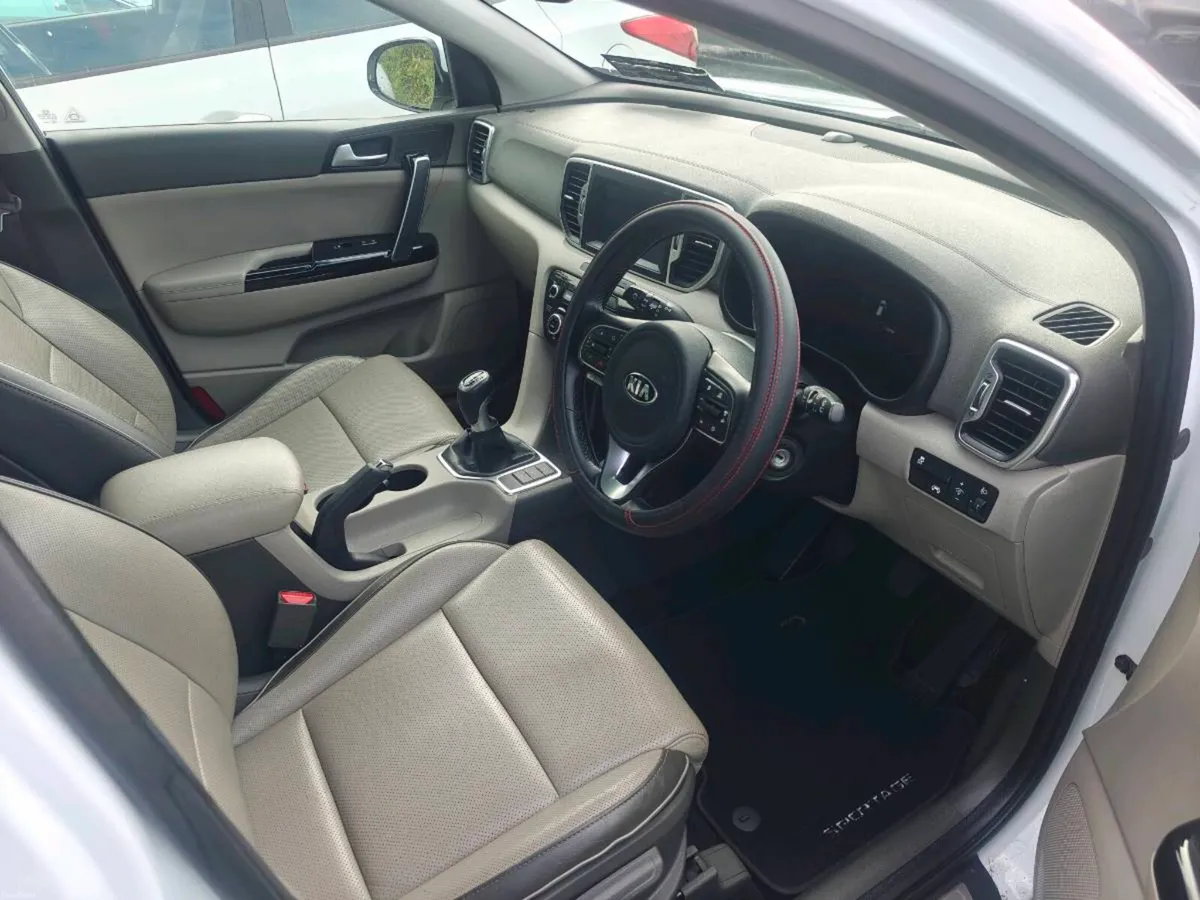  Kia Sportage - Image 1