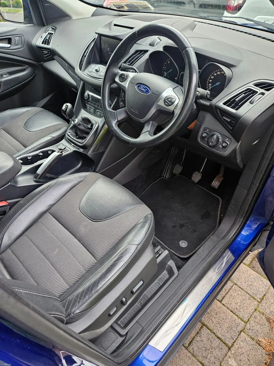 Ford Kuga 2016 - Image 6