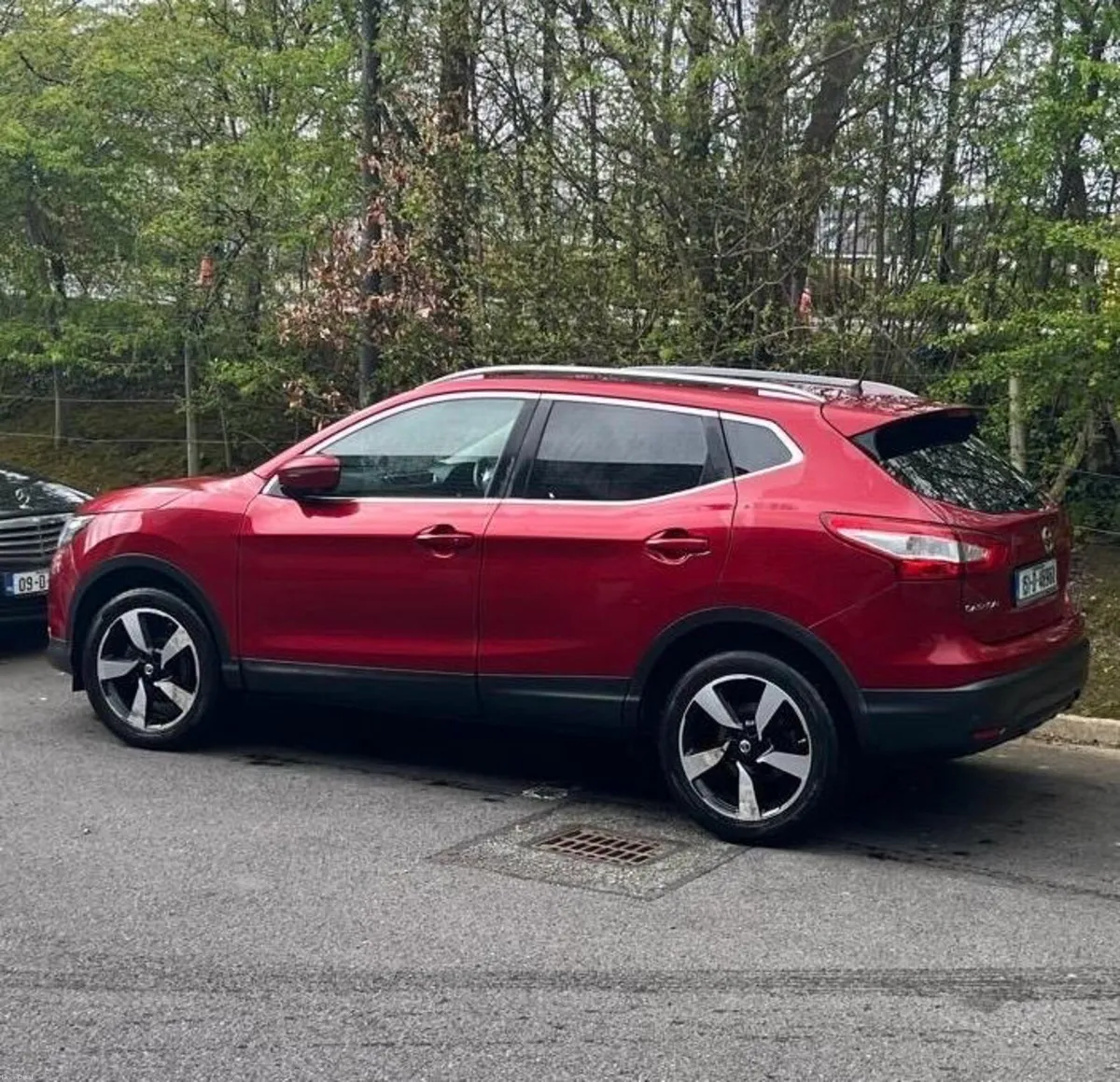 Nissan Qashqai / Automatic - Image 4