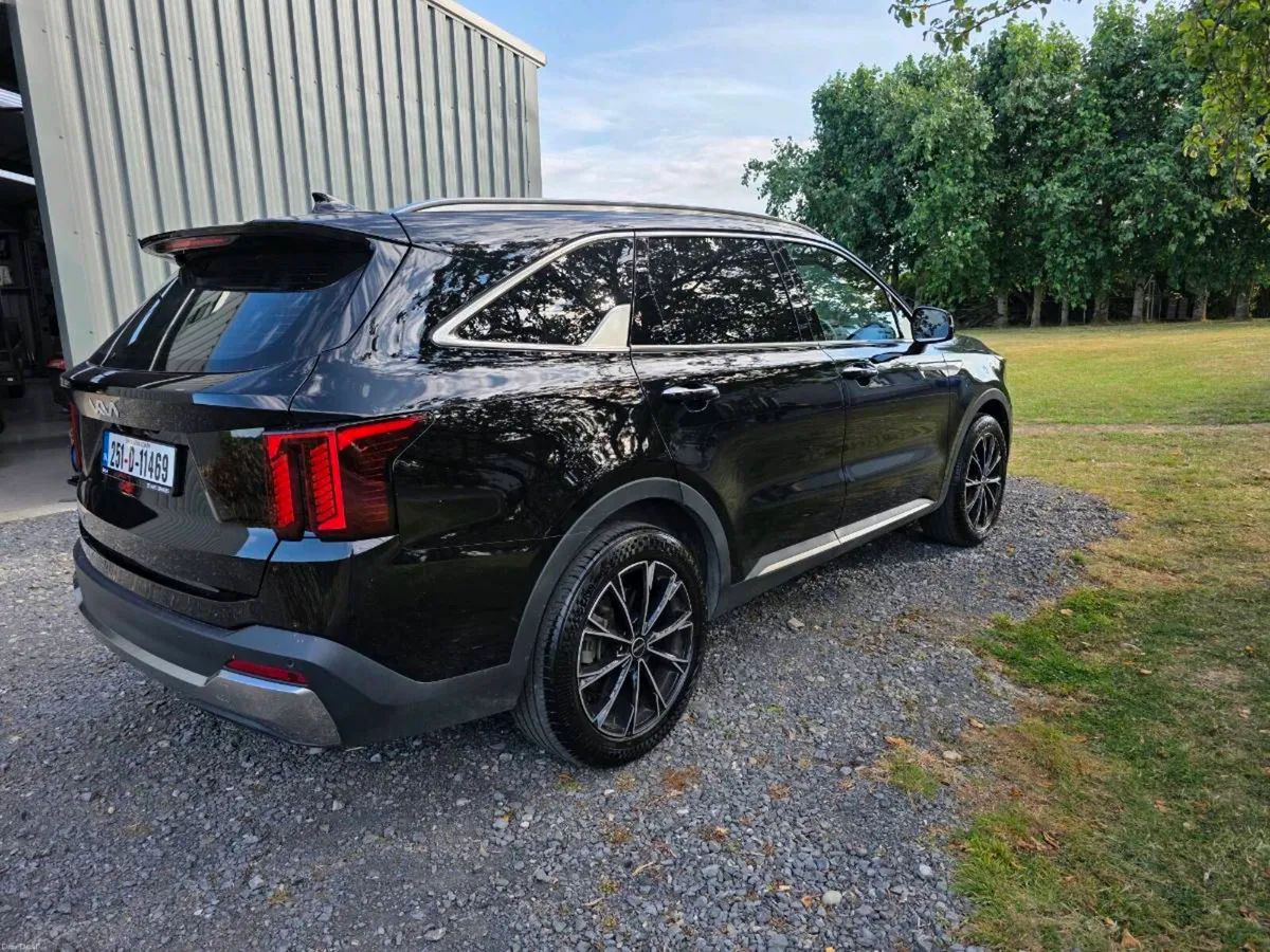 Kia Sorento - Image 3