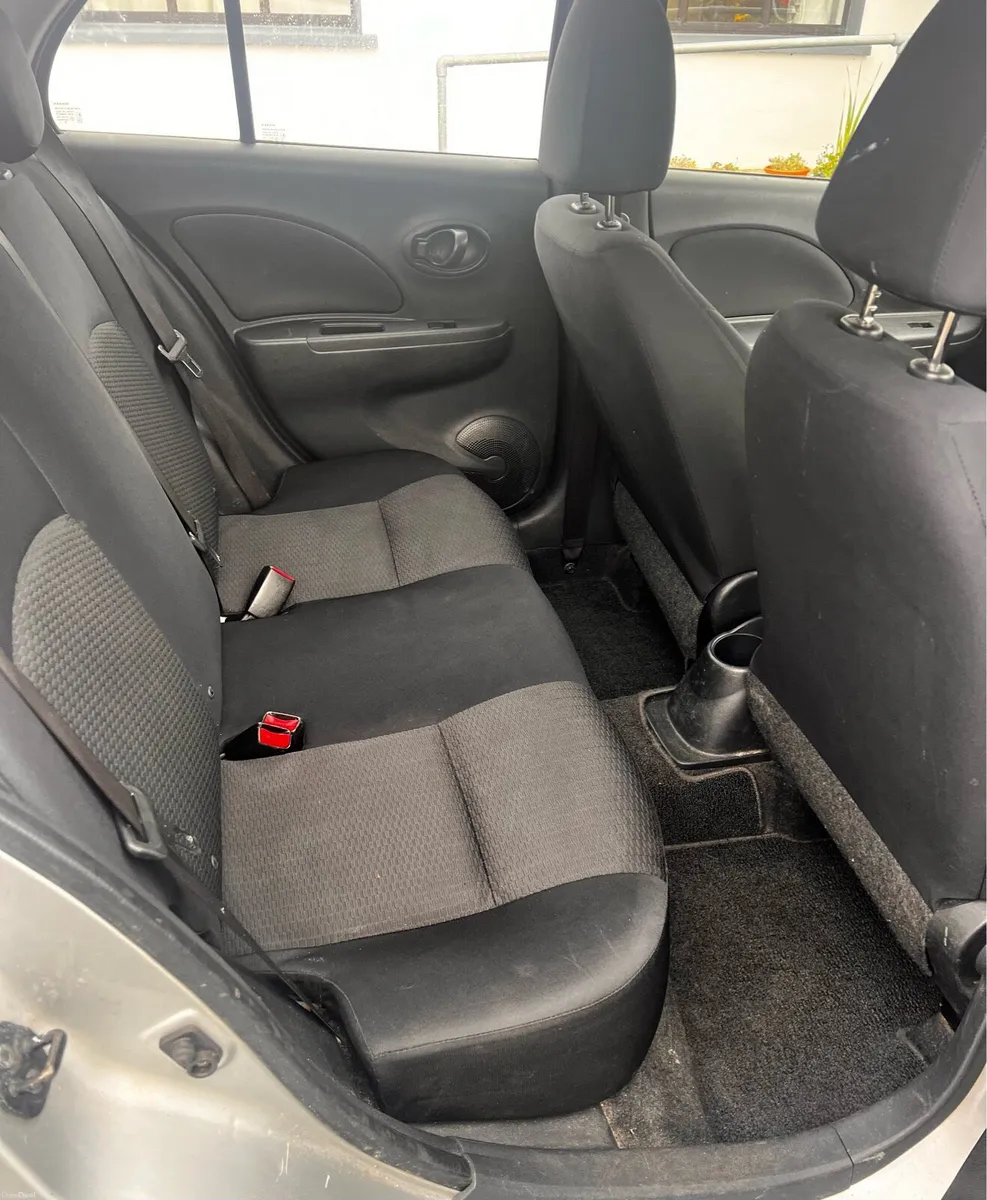 Car - Image 5