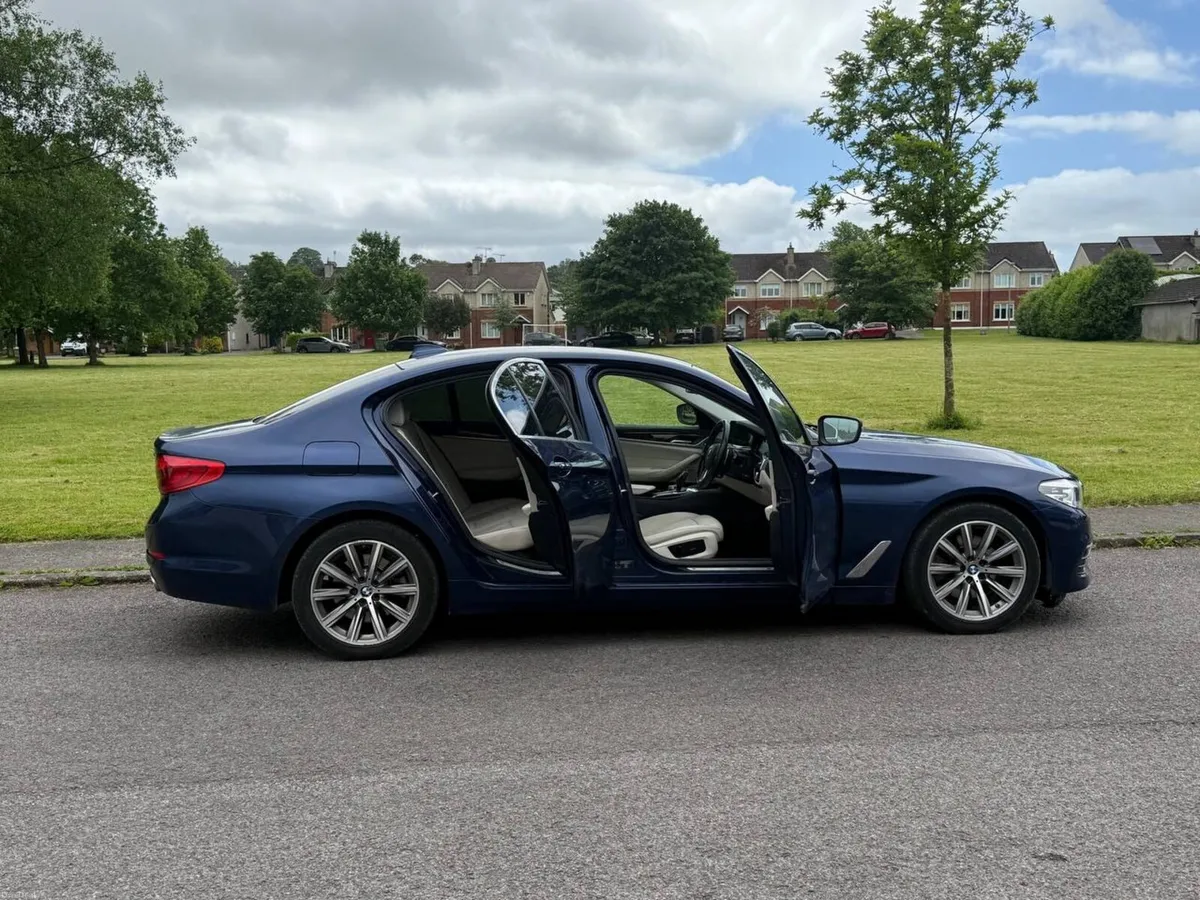 BMW 520d G30 5 series /automatic - Image 6