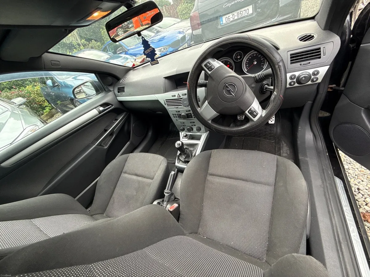 Opel Astra 2008 - Image 6