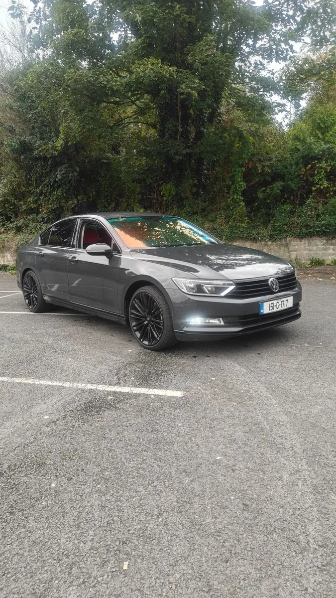 2015 Volkswagen Passat Highline - Image 3