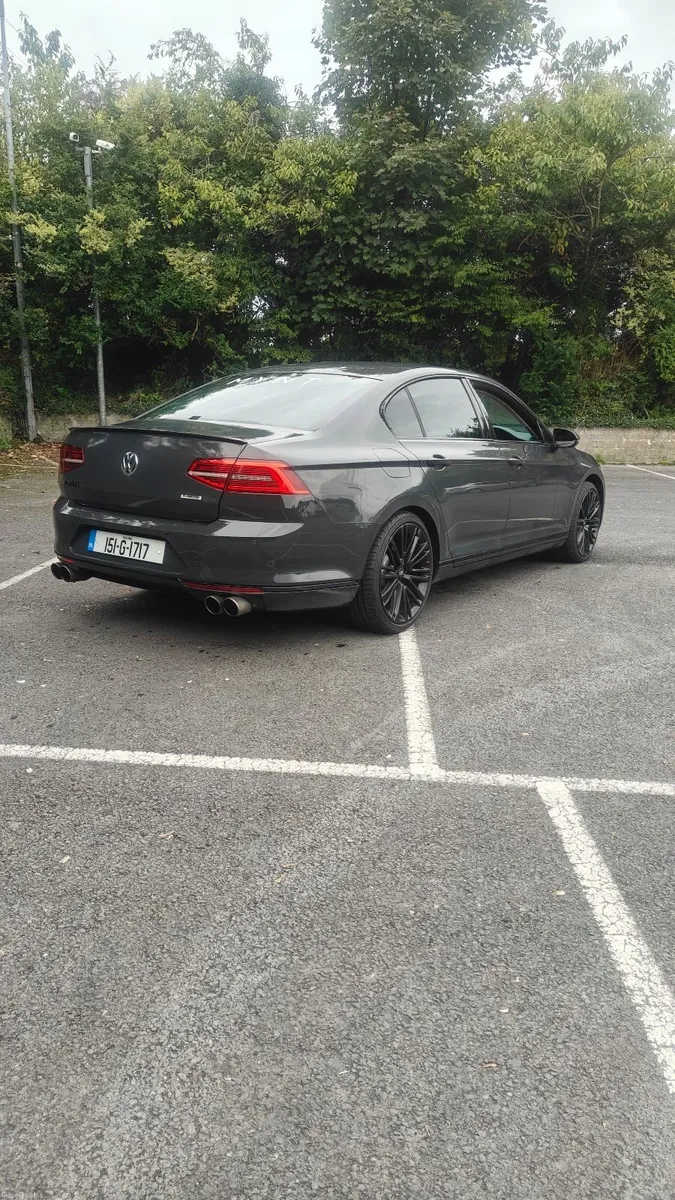 2015 Volkswagen Passat Highline - Image 6