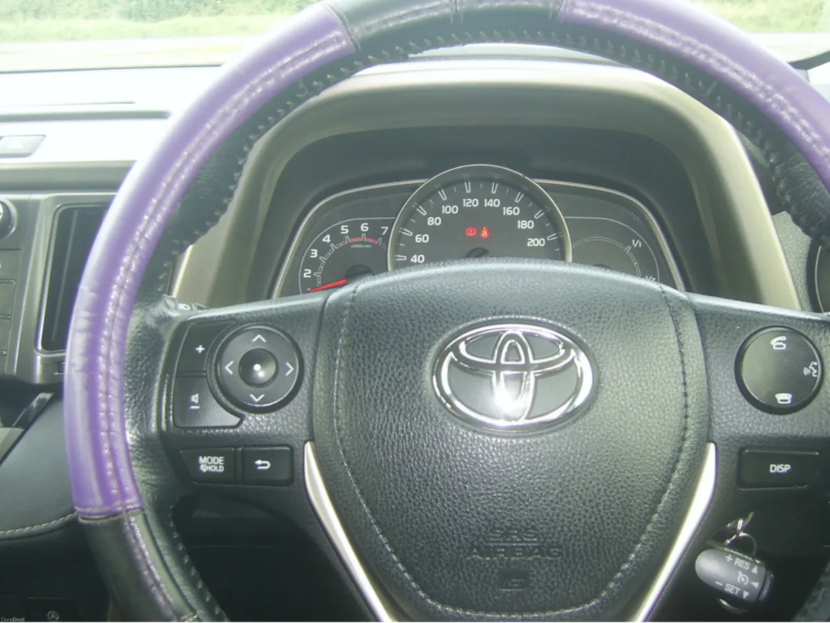 Toyota RAV4 RAV4 2.0 D-4D LUNA 2WD 4DR - Image 4