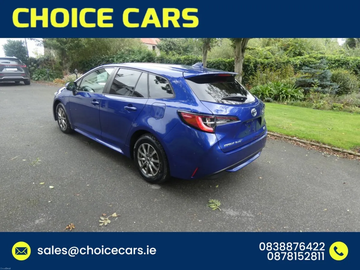 Toyota Corolla 1.8 AUTO HYBRID - Image 4