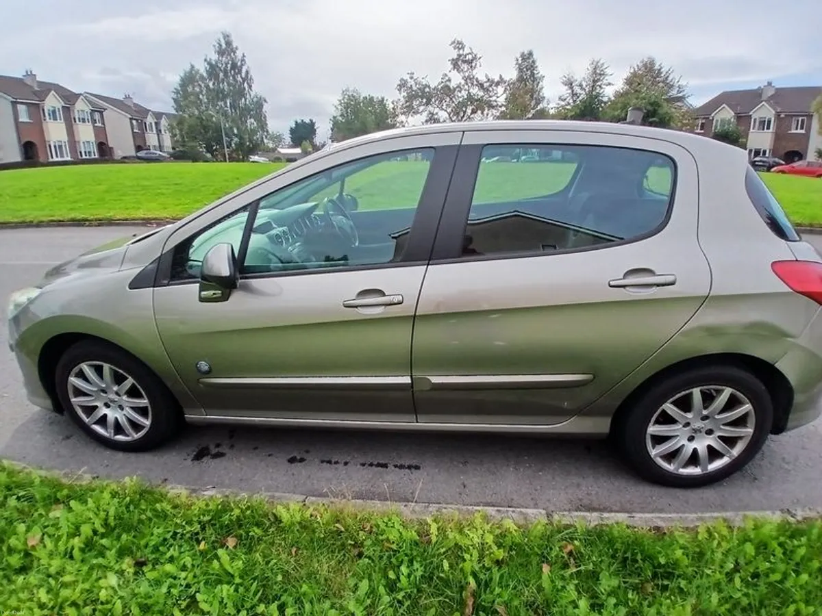 2011 Peugeot 308 - Image 4