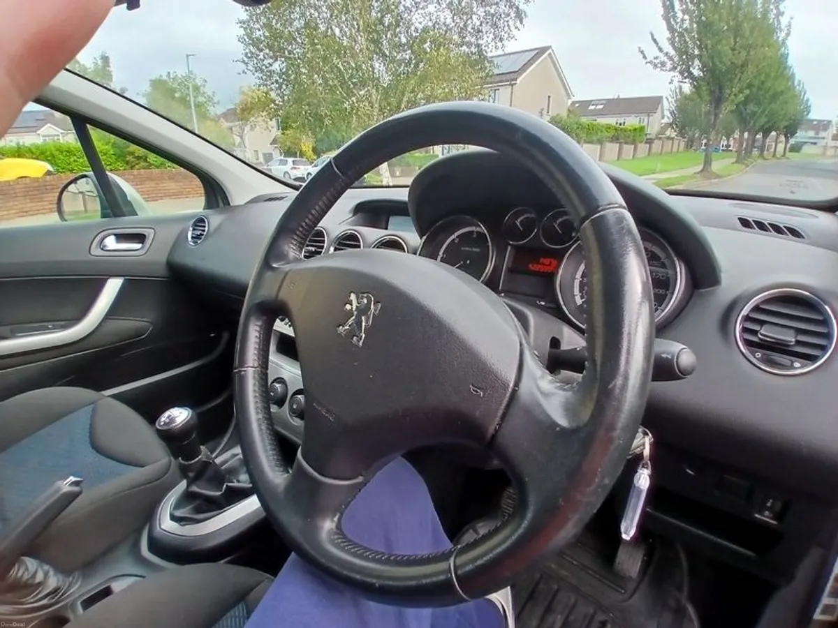 2011 Peugeot 308 - Image 6