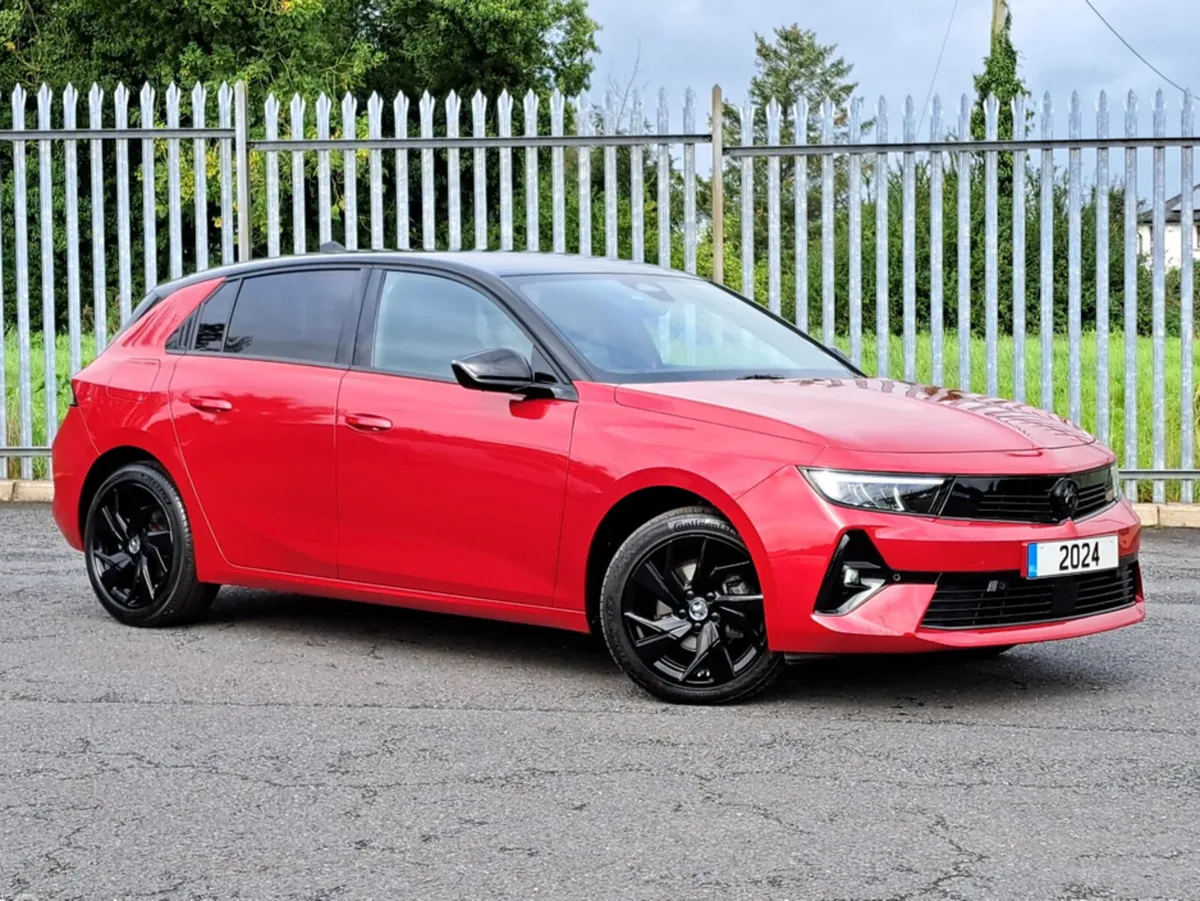 Opel Astra GS 1.2TURBO 130BHP **HIGH SPEC** - Image 3