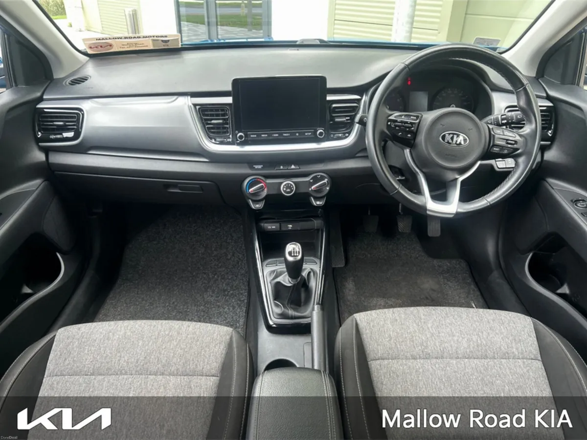 Kia Stonic 1.0 K2 PETROL  * SUPER LOW KMS* - Image 5