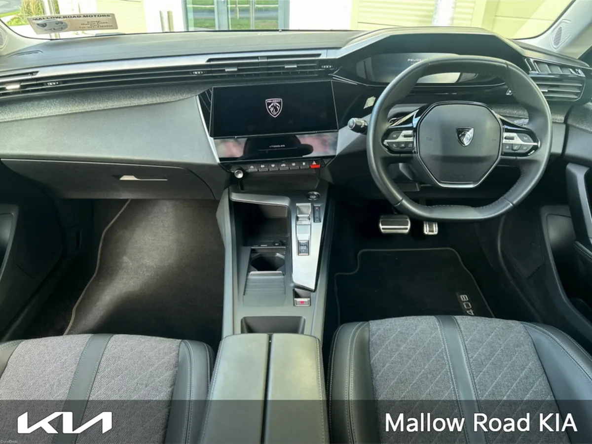 Peugeot 408 ALLURE 1.2 130 AUTOMATIC 6 - Image 5
