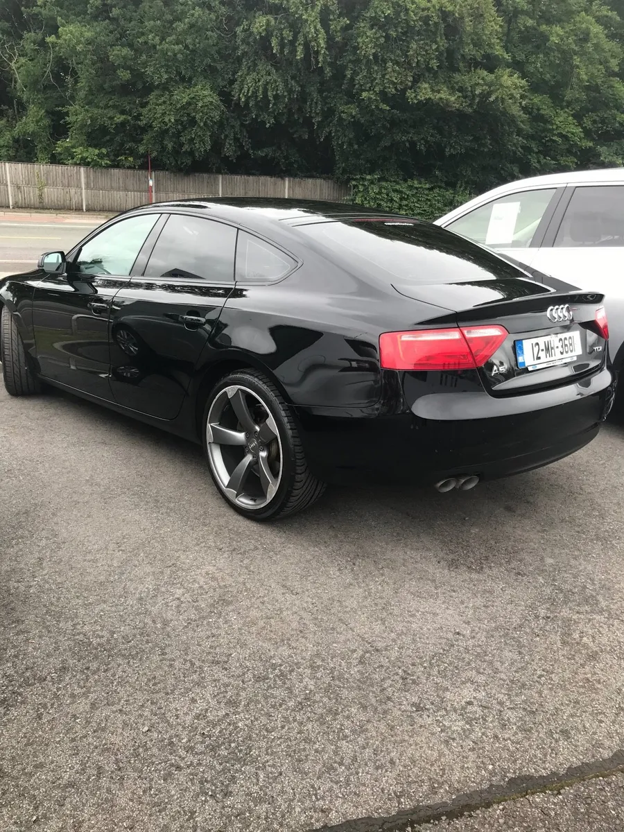 Audi A5 2012 - Image 1