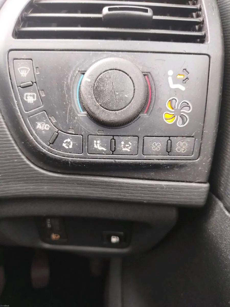 Citroen C4 Picasso 2007 - Image 5