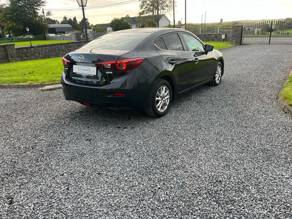 2016 Mazda 3 - Image 4