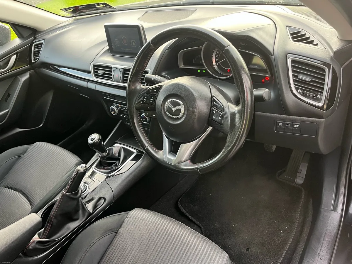 2016 Mazda 3 - Image 6