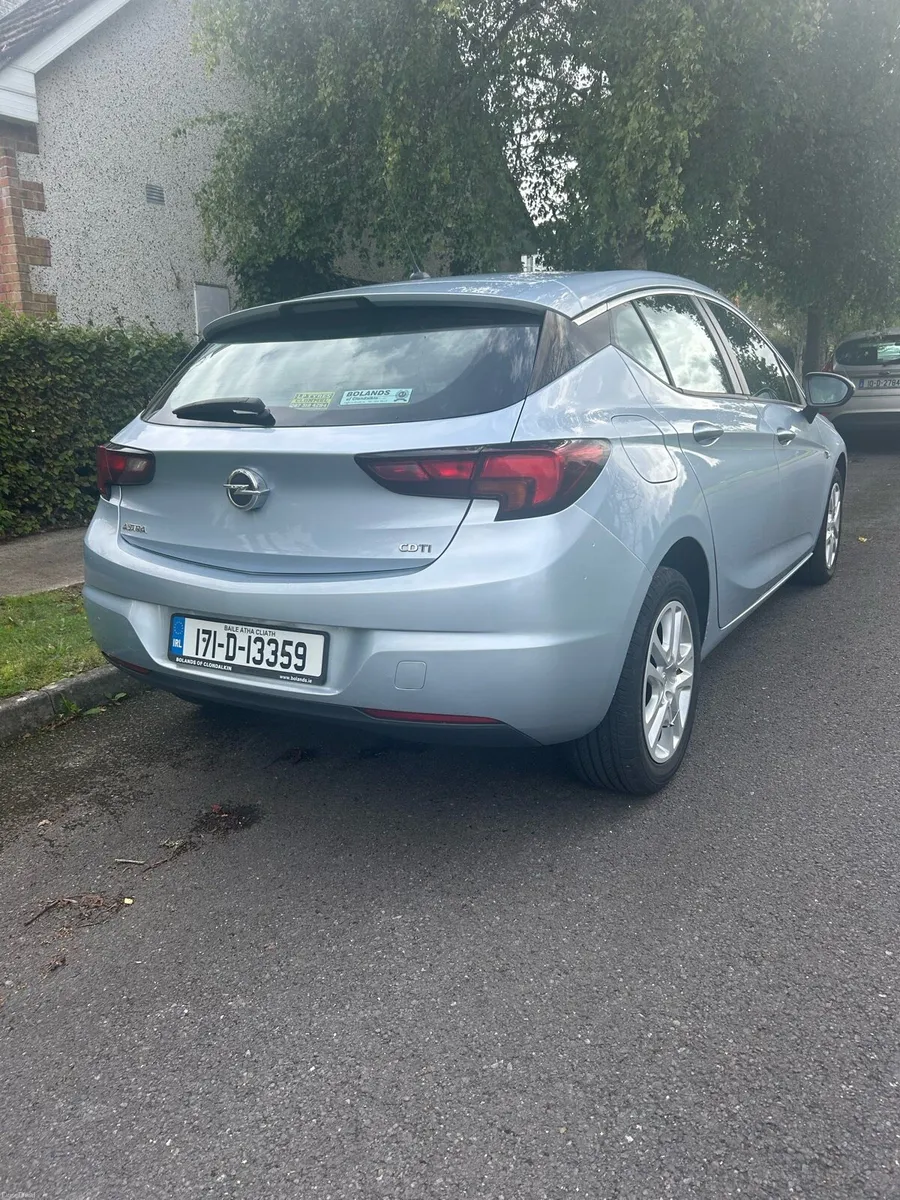 2017 Opel Astra - Image 4
