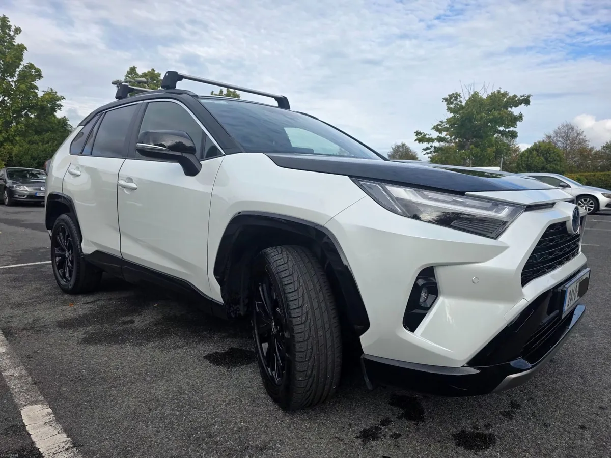 Toyota RAV4 2024 - Image 3