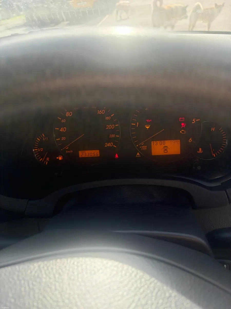 Toyota avensis - Image 5
