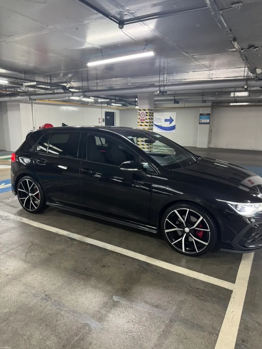 Volkswagen Golf GTD - Image 2