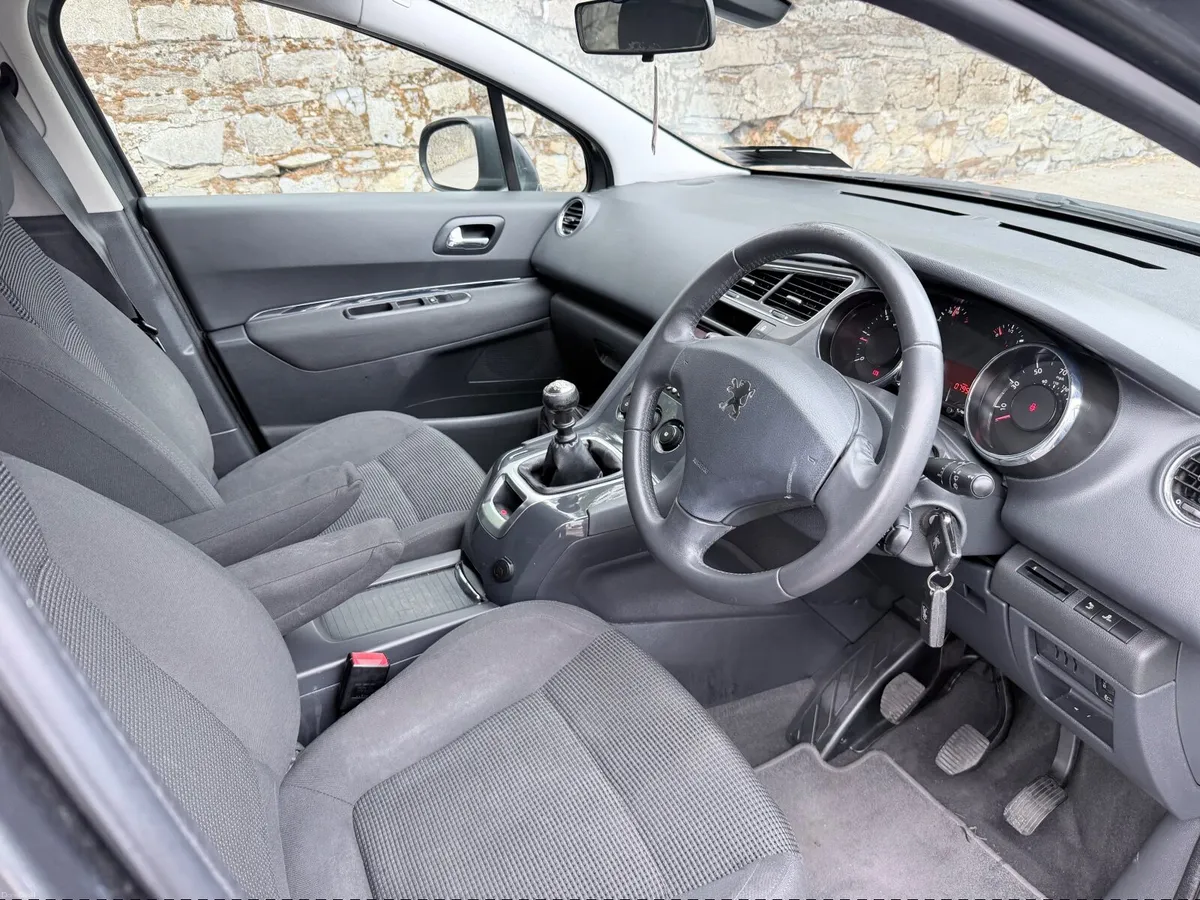 Peugeot 5008 1.6 Diesel Low Kms New NCT - Image 3