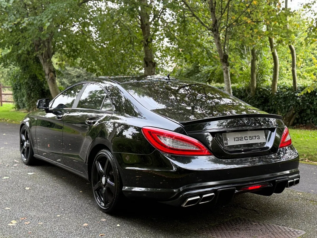 2013 Mercedes CLS 350 Amg! - Image 3