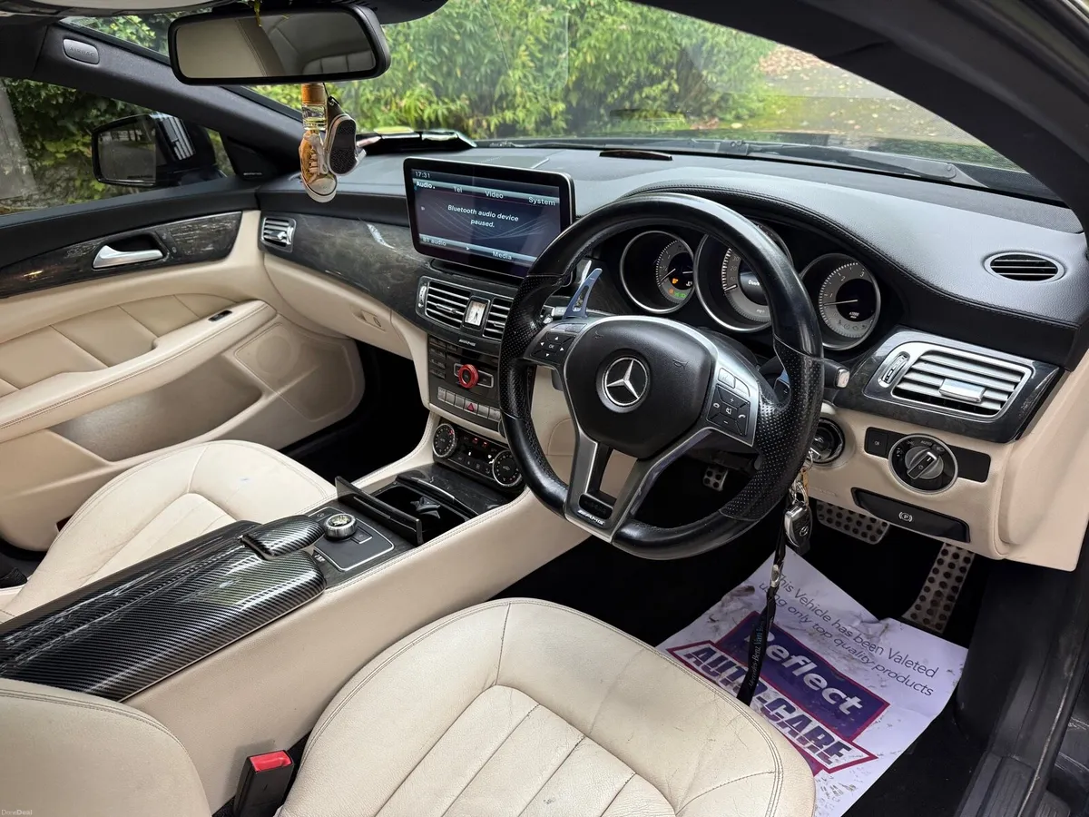 2013 Mercedes CLS 350 Amg! - Image 5
