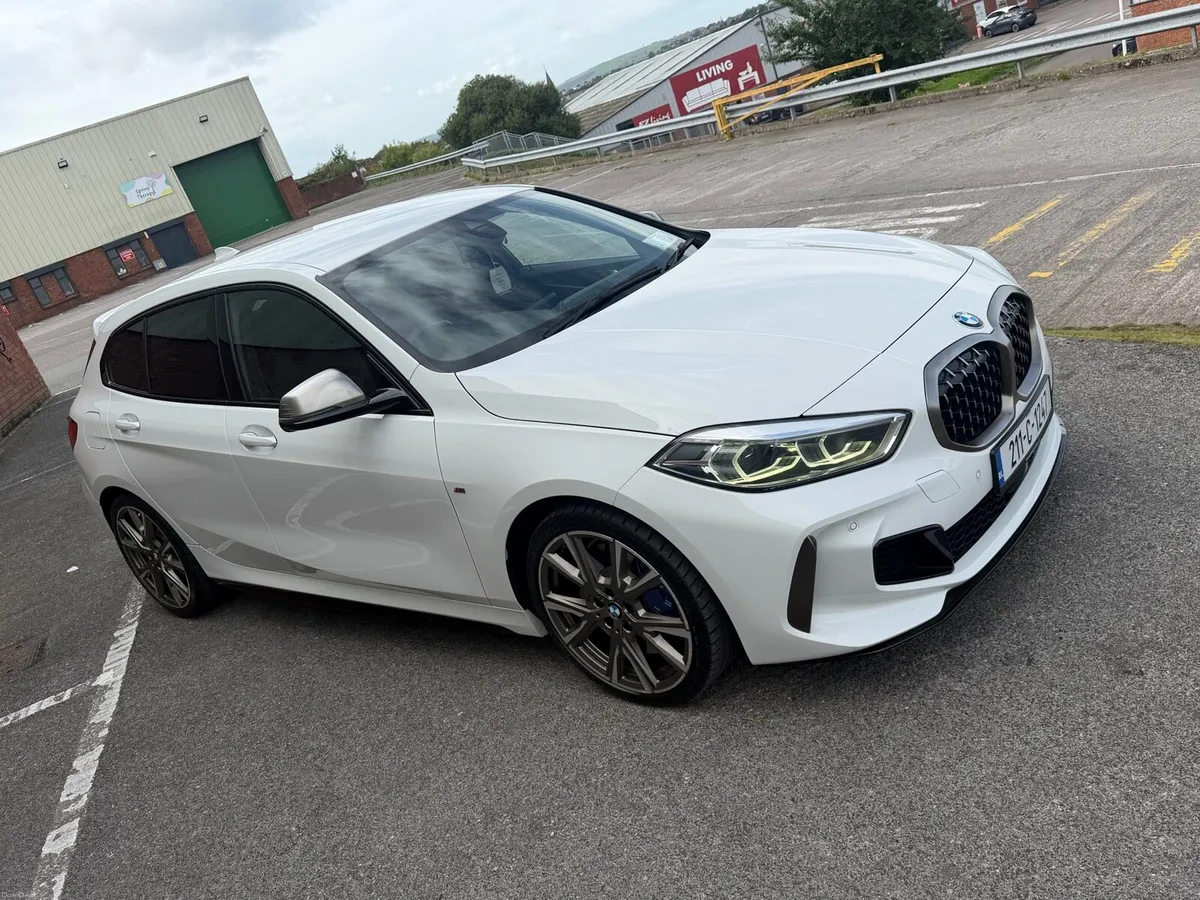 BMW 135i 2021 pro pack rare car x drive - Image 6