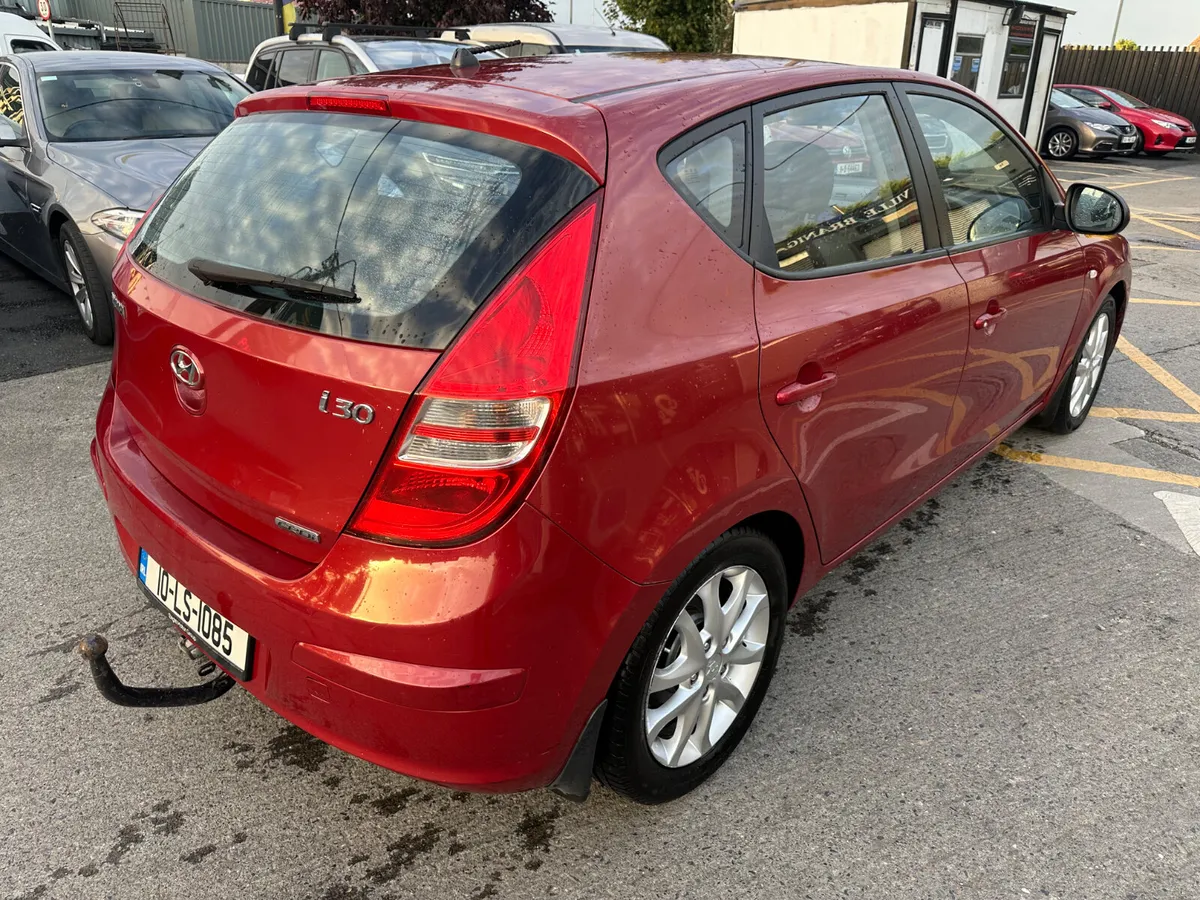 Hyundai i30 2010 1.6 CRDi 90bhp Deluxe - Image 5