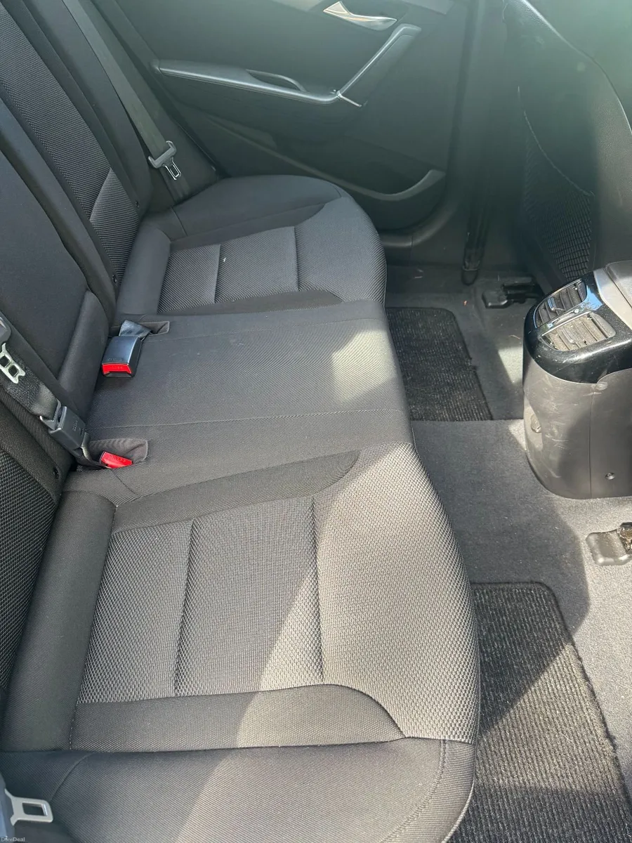 Hyundai i40 2011 - Image 4