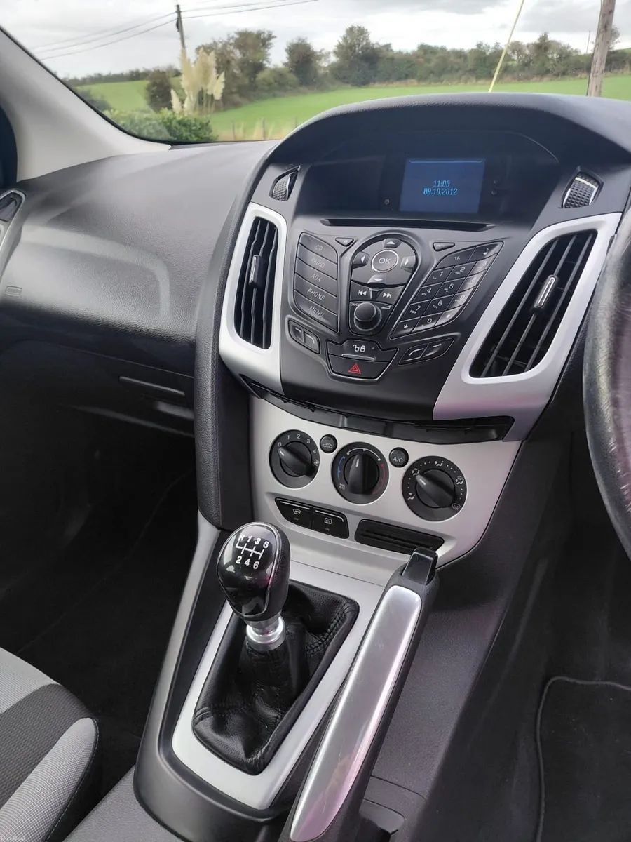 Ford Focus 2012 - Image 5