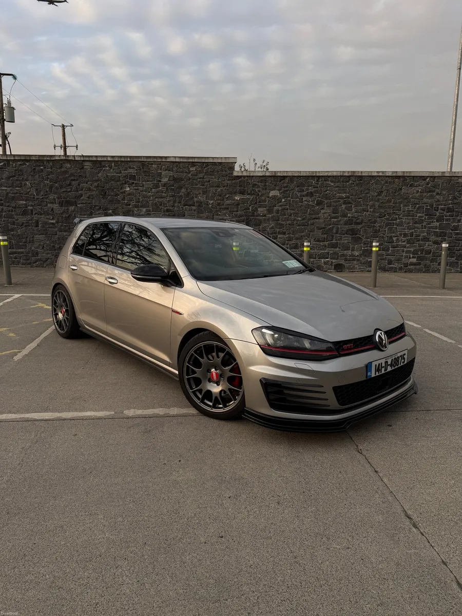 Volkswagen Golf Gti DSG - Image 1
