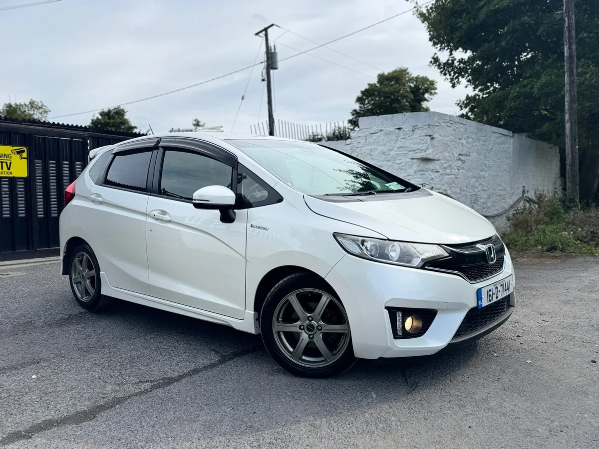 2016 HONDA FIT. SPORTS EDITION. 2 YR NCT. AUTO 1.5 - Image 1