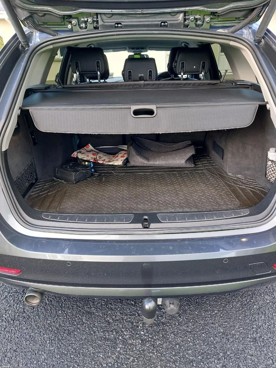 BMW 3-Series 2014 Touring Business Class - Image 3