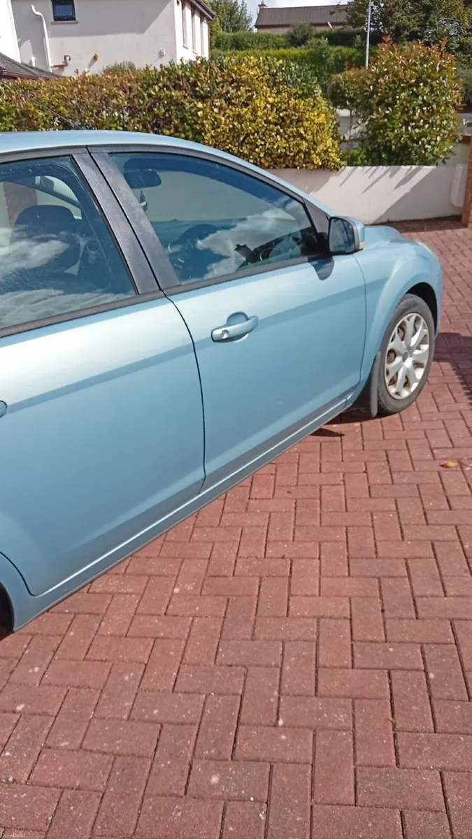 Ford Focus 2008 - Image 2