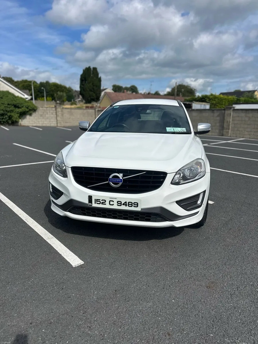 VOLVO XC60 D4 R:DESIGN - Image 1