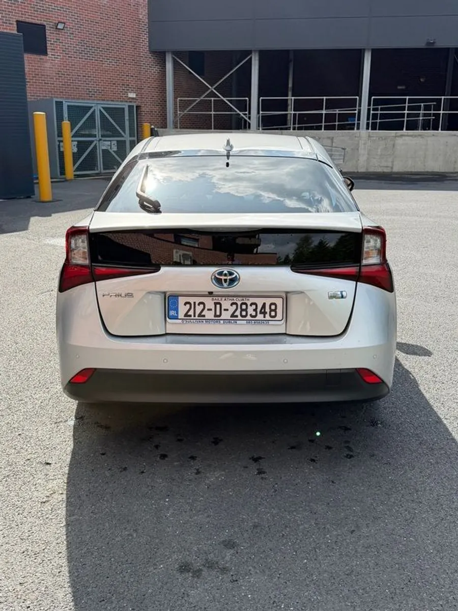 2021 Toyota Prius - Image 4