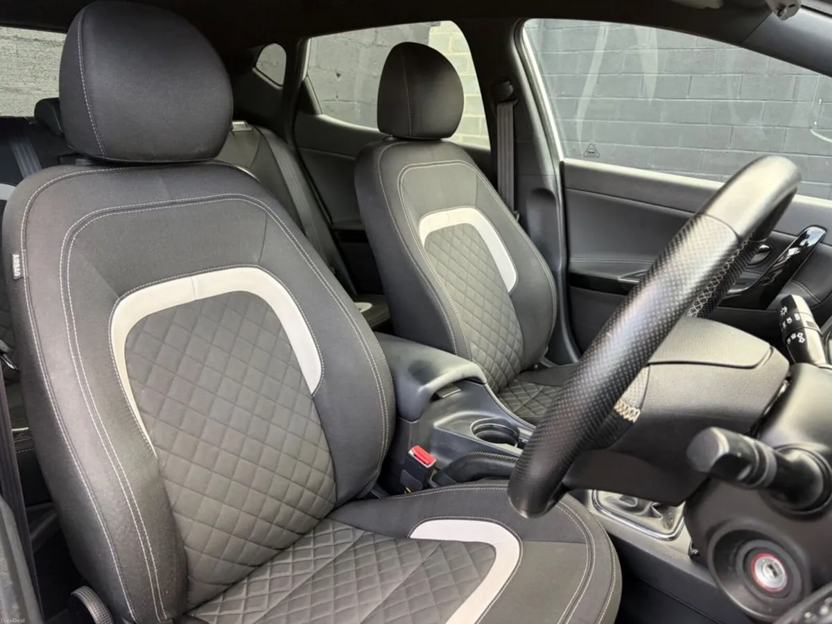 Kia Ceed GT Line 5DR - Image 5