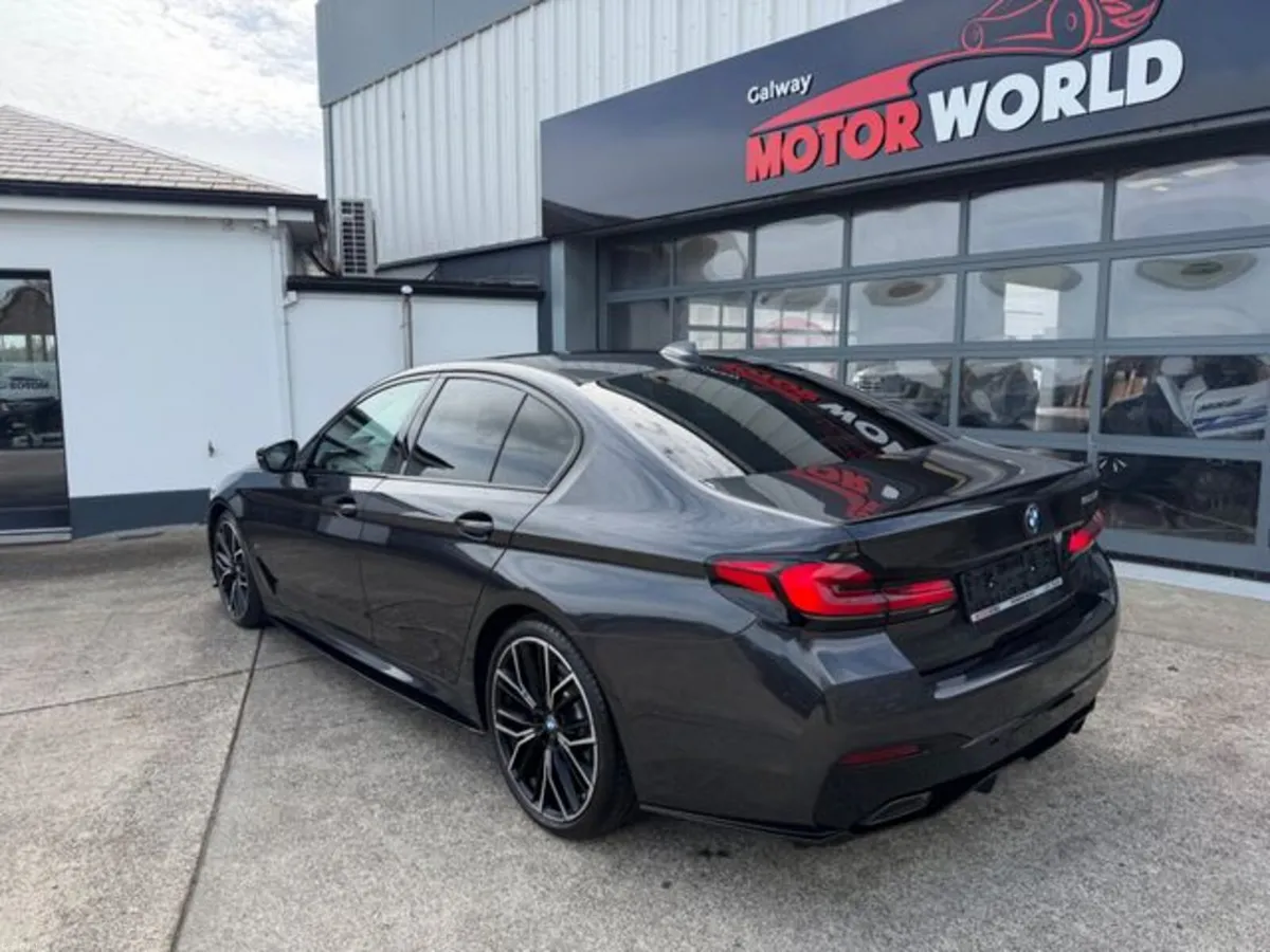 BMW 5-Series D G30 M Sport (mhev) 4DR Auto Pro - Image 2