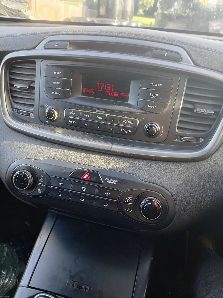 Kia Sorento 2017 - Image 3