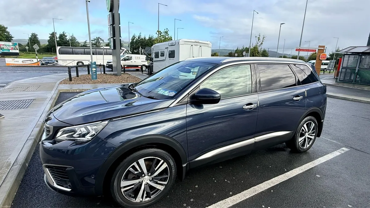 Peugeot 5008 - Image 3