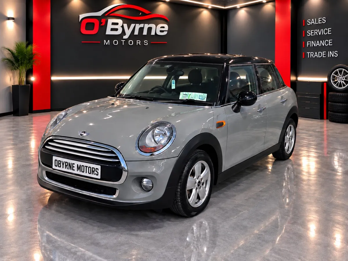 Mini Cooper 1.5 Automatic - Image 1
