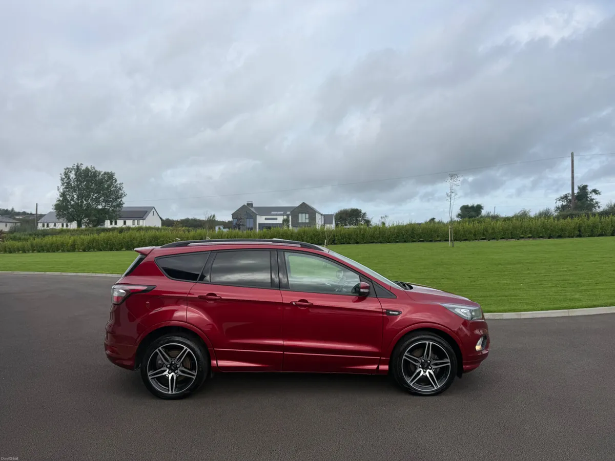 191 Ford Kuga ST Line - Image 3