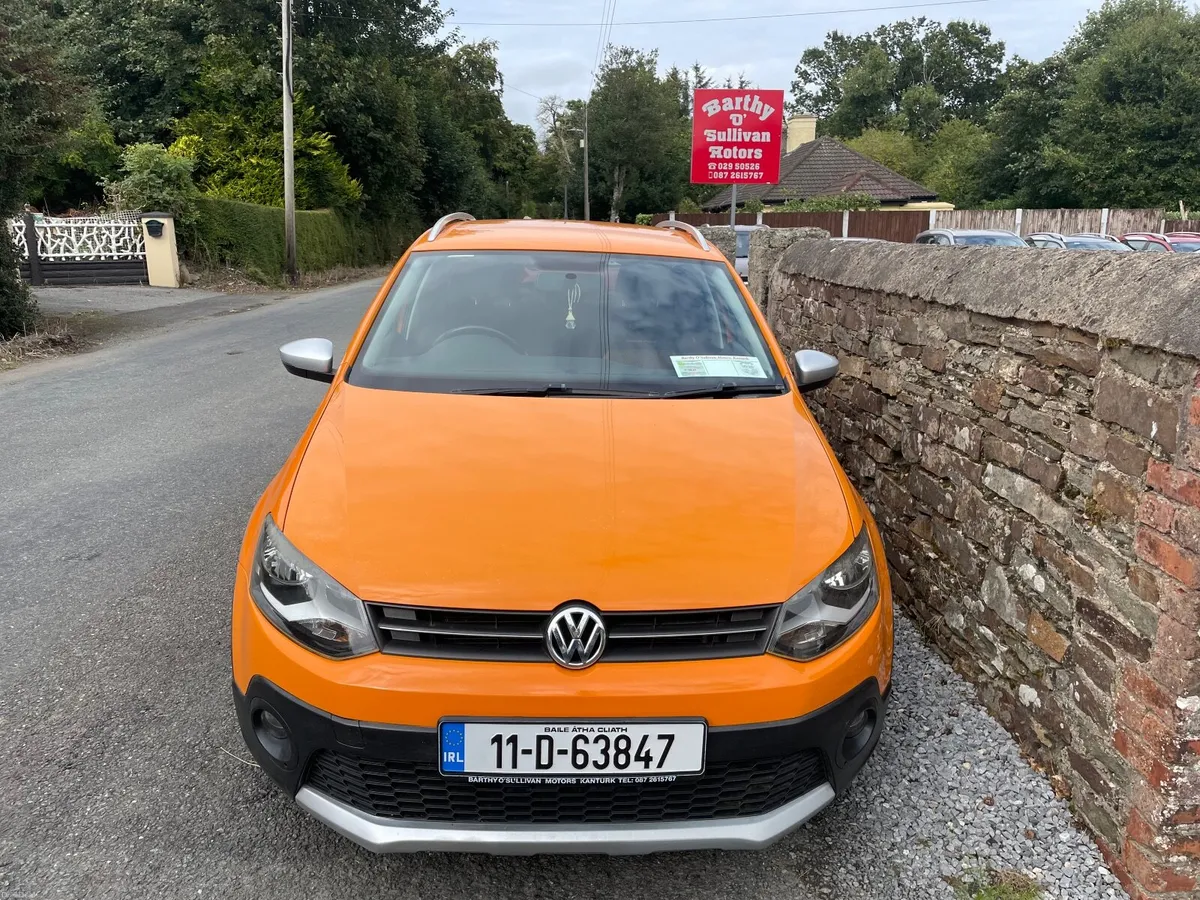Volkswagen Polo Cross Automatic - Image 2