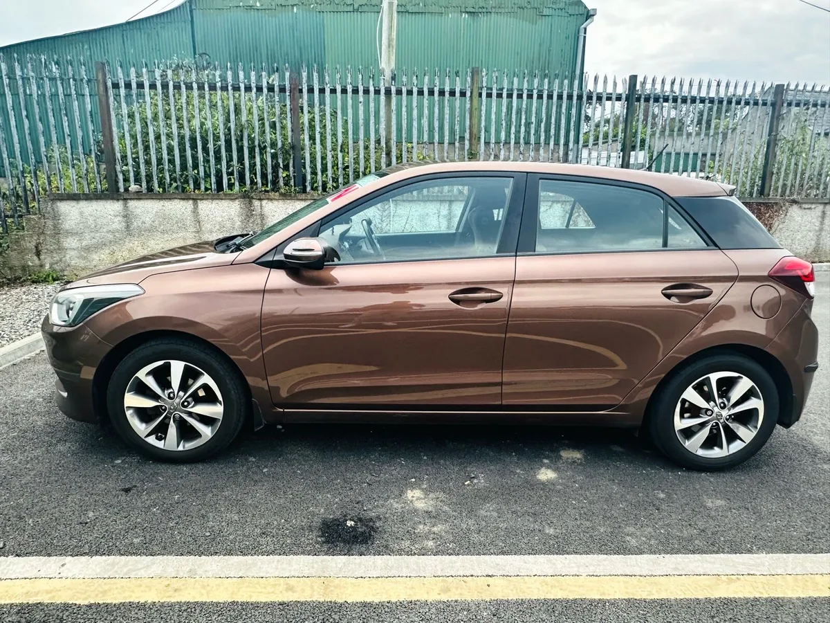 2015 Hyundai i20 SE 1.2 Petrol - Image 2