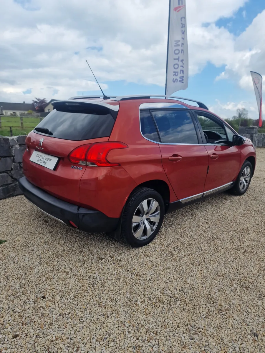 16 Peugeot 2008 1.2 Petrol Mint €7995 - Image 6