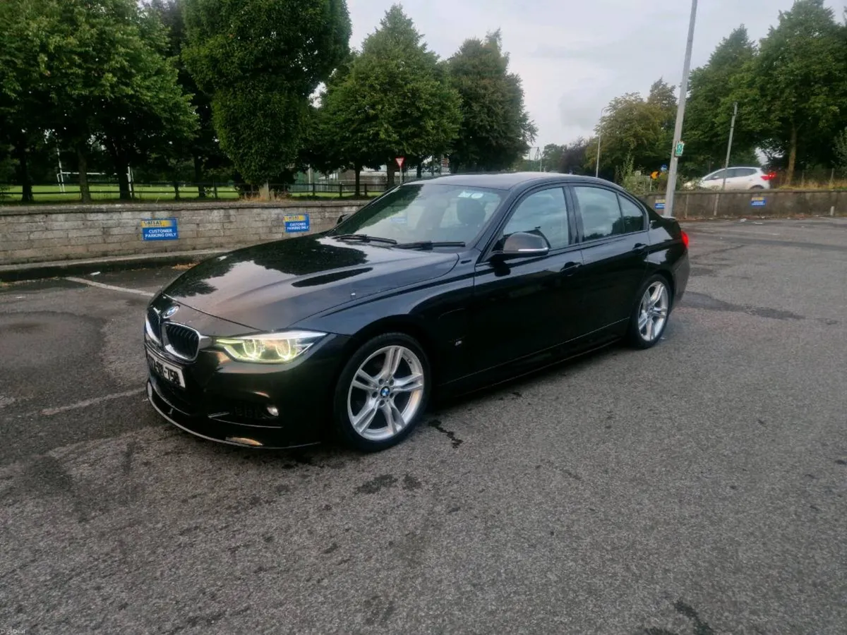 Bmw 330e msport - Image 4